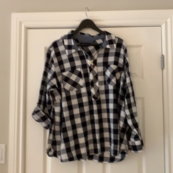 Tommy Hilfiger Blouse - Picture 2 of 2